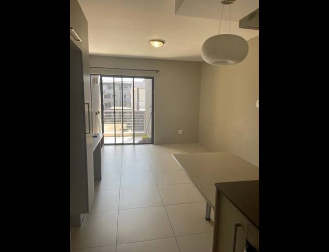 1 BEDROOM PROPERTY TO RENT IN BRYANSTON